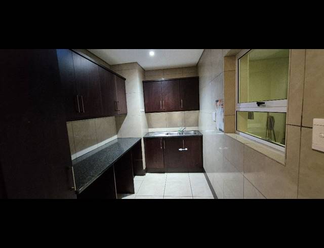 3 BEDROOM APARTMENT FOR SALE IN LA LUCIA